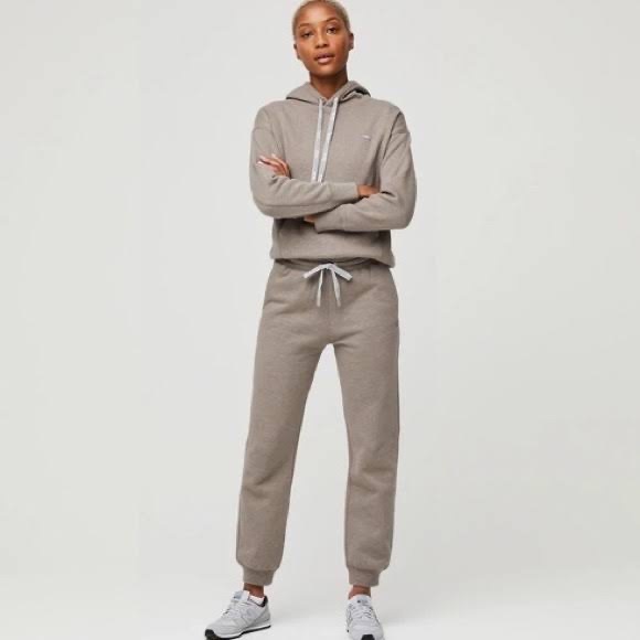 FIGS womens loungewear set in color dark fawn - Picture 1 of 1